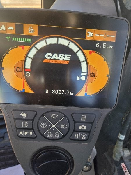 2021 CASE CX145C 15T EXCAVATOR (E333) WITH HITCH, BUCKETS AND 3030 HOURS