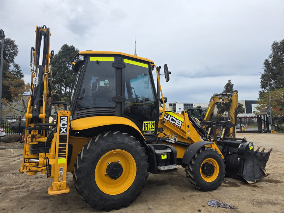 2022 JCB 3CX SITEMASTER PLUS BACKHOE WITH ALL OPTIONS AND LOW 782 HOURS