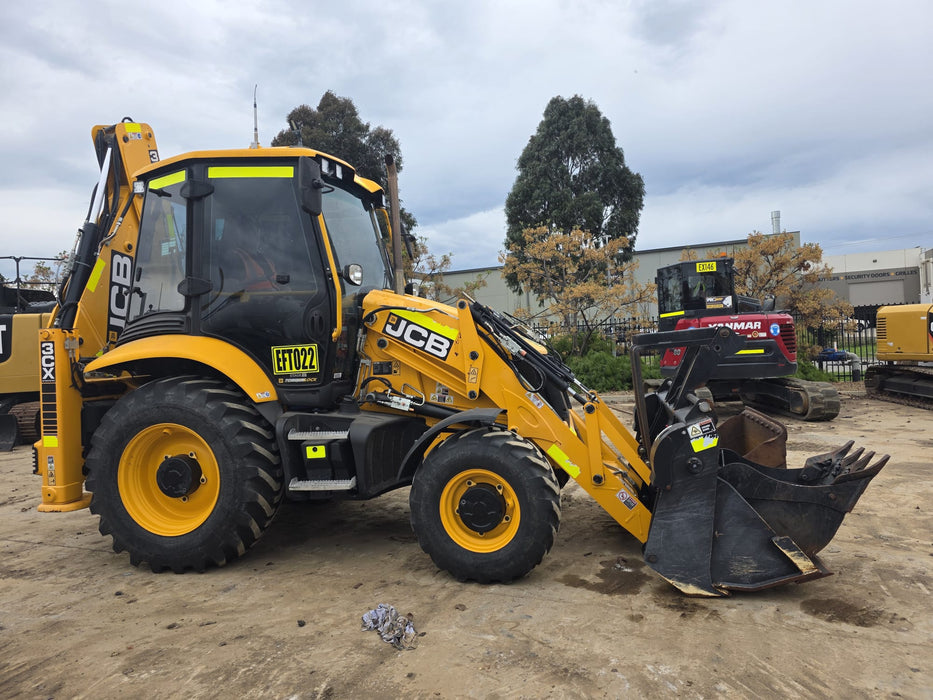 2022 JCB 3CX SITEMASTER PLUS BACKHOE WITH ALL OPTIONS AND LOW 782 HOURS