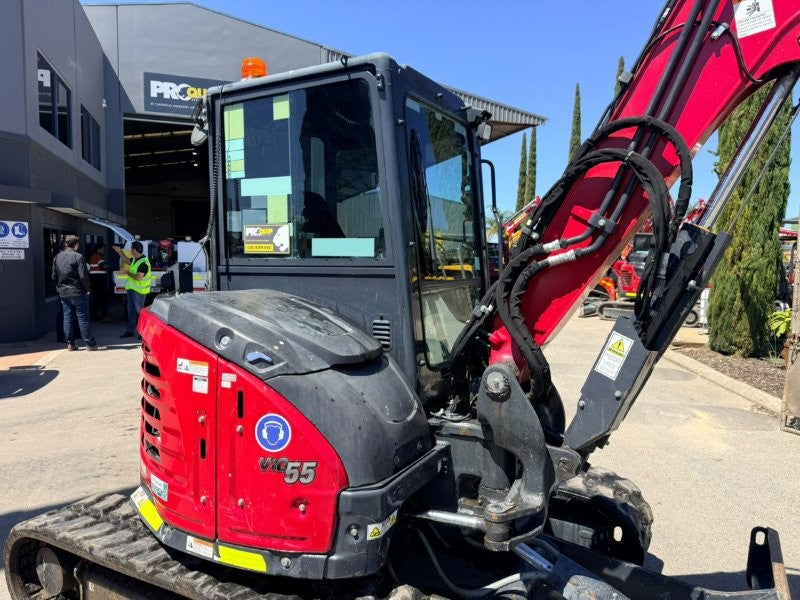 2023 YANMAR VIO55-6 (EX191) WITH TILT HITCH, CAB, BUCKETS, CIVIL SPEC AND 1455 HRS