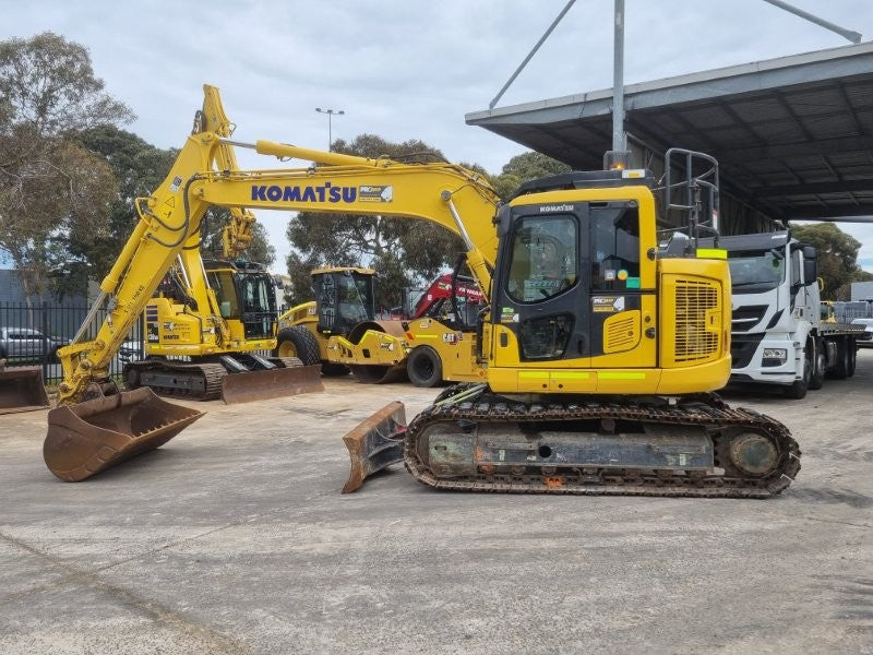 2021 KOMATSU PC138US-11 15T EXCAVATOR (E332) WITH 3110 HOURS