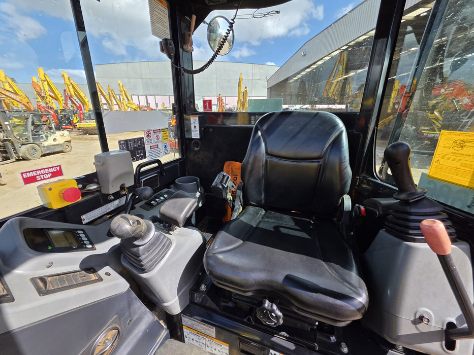 USED 2021 YANMAR VIO30-6 EXCAVATOR (M686) WITH A/C CABIN AND 1025 HRS