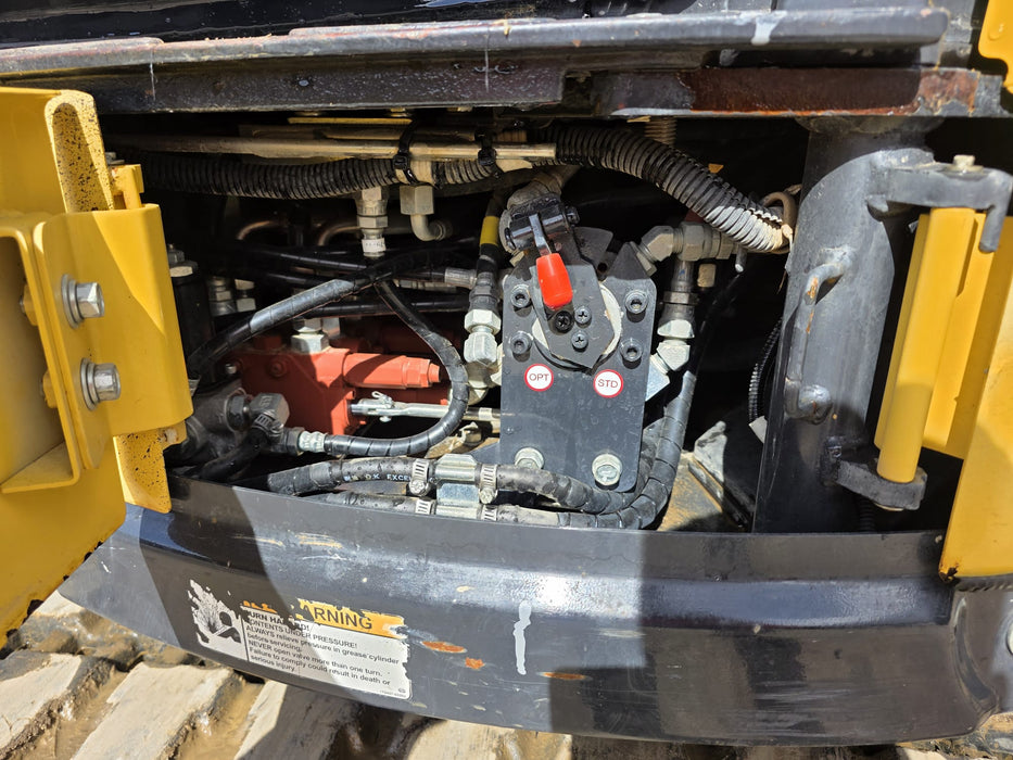 USED 2021 YANMAR VIO30-6 EXCAVATOR (M686) WITH A/C CABIN AND 1025 HRS