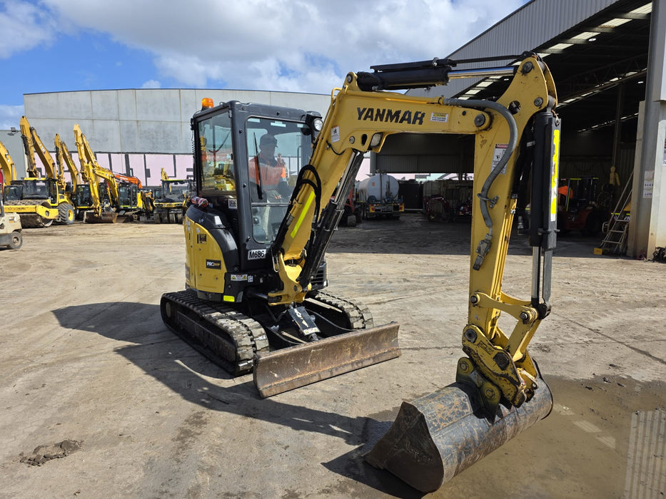 USED 2021 YANMAR VIO30-6 EXCAVATOR (M686) WITH A/C CABIN AND 1025 HRS