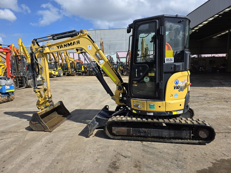 USED 2021 YANMAR VIO30-6 EXCAVATOR (M686) WITH A/C CABIN AND 1025 HRS