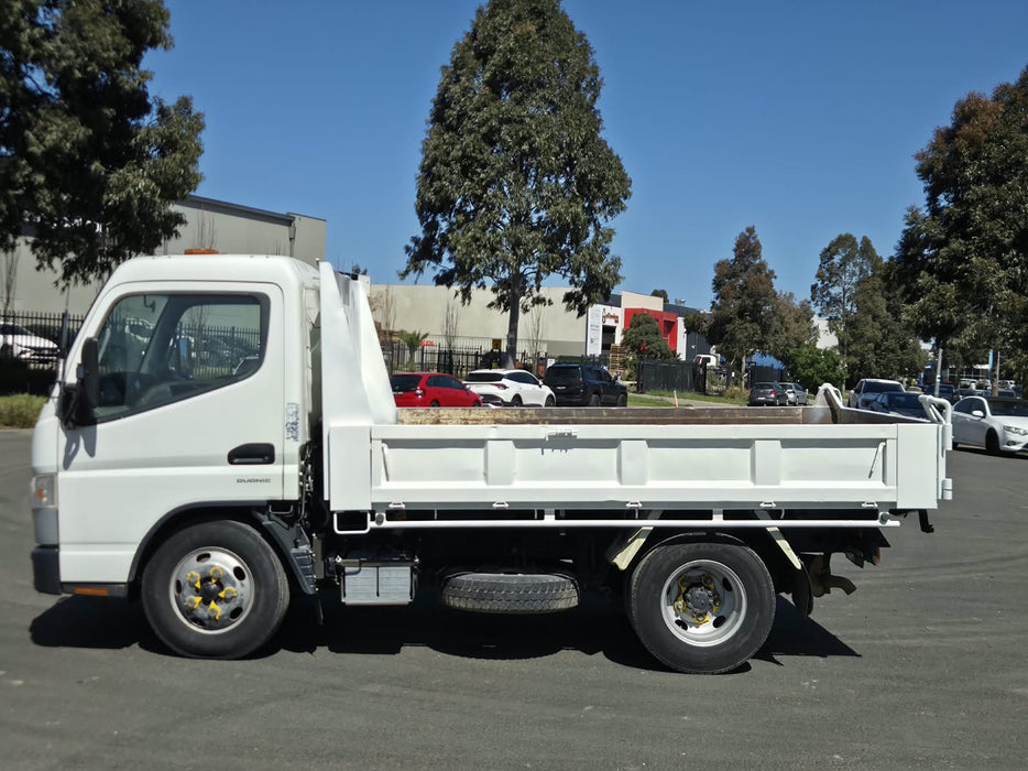 2019 FUSO CANTER 615 SWB TIPPER (TP121) WITH 4500KG GVM, AUTO AND 83400KLM