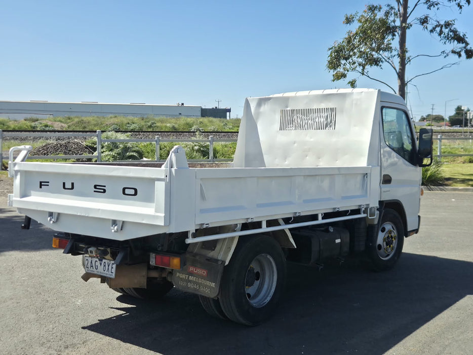 2019 FUSO CANTER 615 SWB TIPPER (TP121) WITH 4500KG GVM, AUTO AND 83400KLM