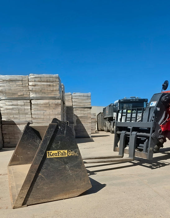 2016 MANITOU MT-X732 3.2T TELEHANDLER WITH 7M REACH