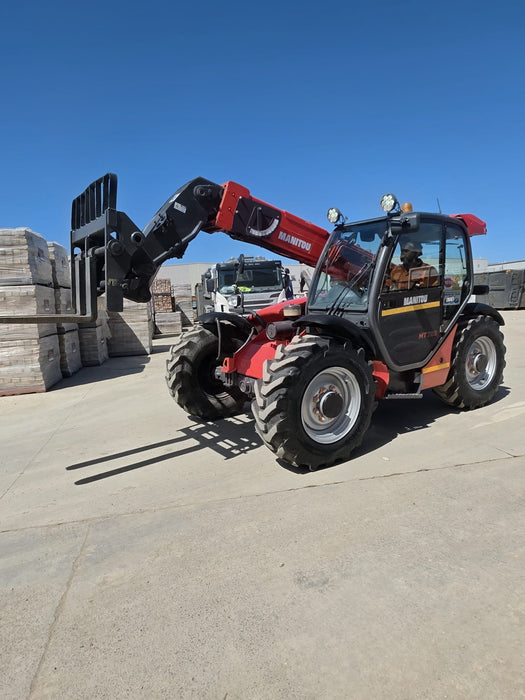 2016 MANITOU MT-X732 3.2T TELEHANDLER WITH 7M REACH
