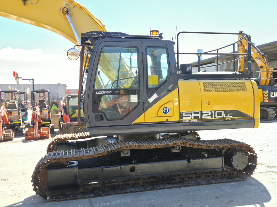2021 SUMITOMO SH210LC-6 21T EXCAVATOR (E308) WITH HITCH, BUCKETS AND 2500 HOURS